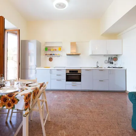 Live & Dream Lipari Bilocale 1 Piano *