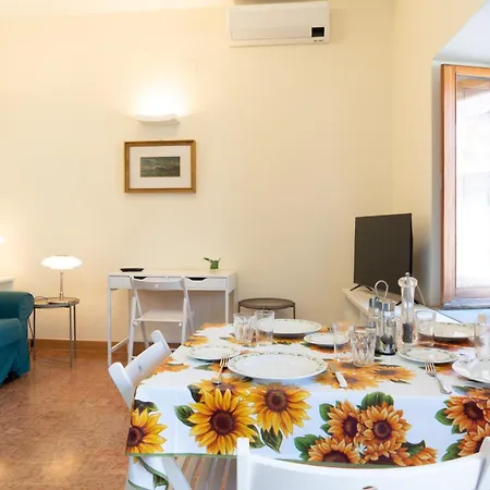 Live & Dream Lipari Bilocale 1 Piano Scilla