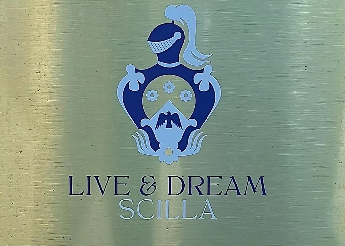 Live & Dream Lipari Bilocale 1 Piano * שילה