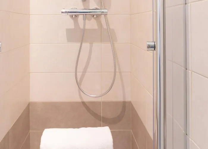 Live & Dream Lipari Bilocale 1 Piano * שילה